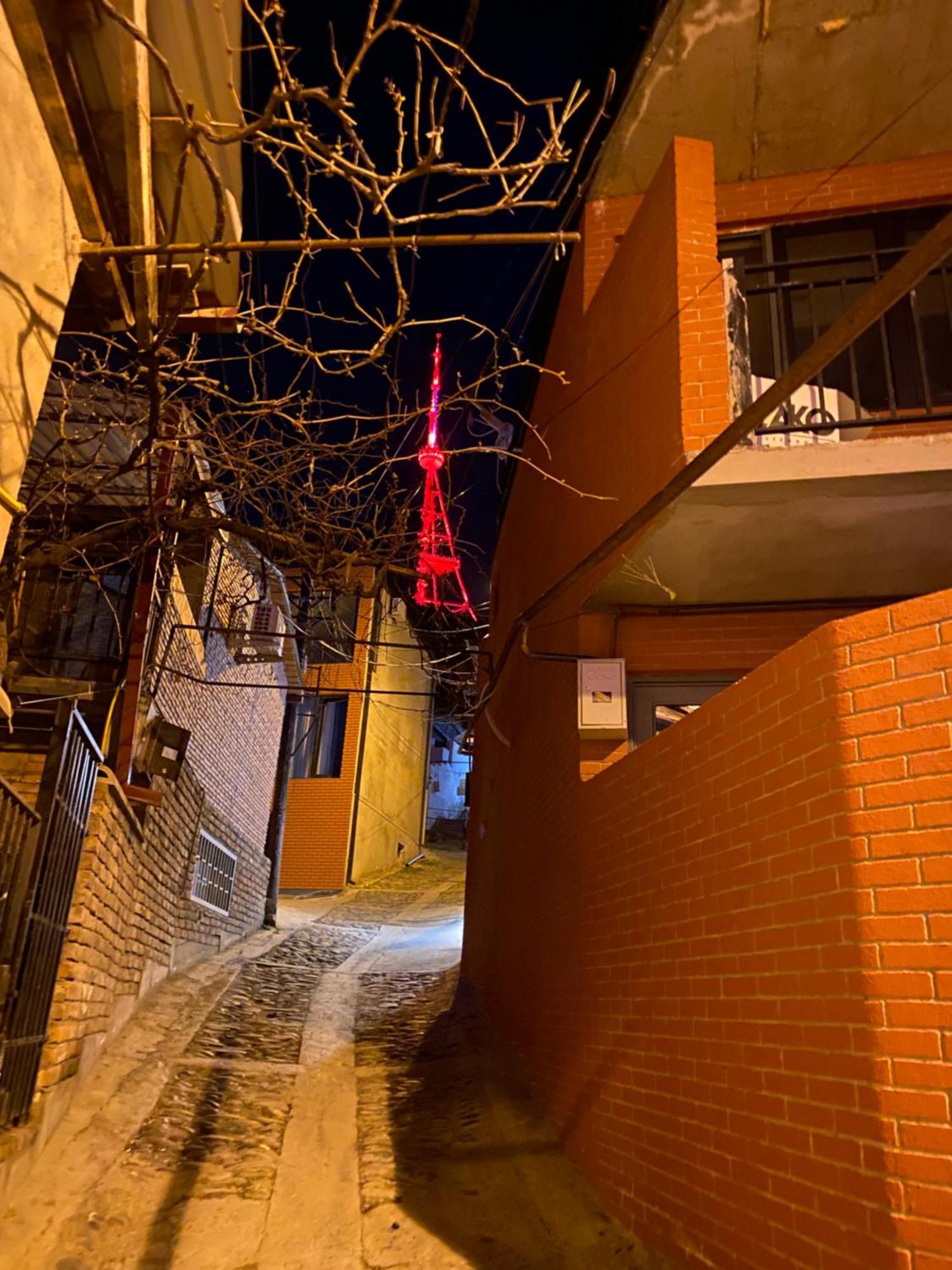 9 Borbalo Street Apartment With Terrace Tbilisi Exterior photo